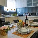 Apartment Theo And Ms Luxurious By Filos Inc
