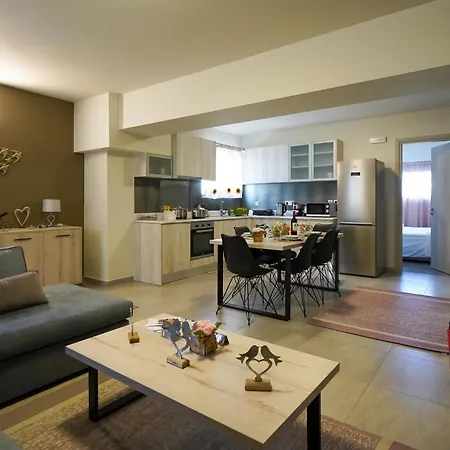 Theo And Ms Luxurious By Filos Inc Κως Πόλη