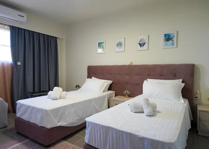 Theo And Ms Luxurious By Filos Inc بلدة كوس