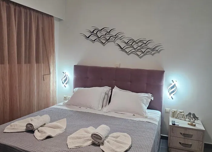 Theo And Ms Luxurious By Filos Inc * העיירה קוס